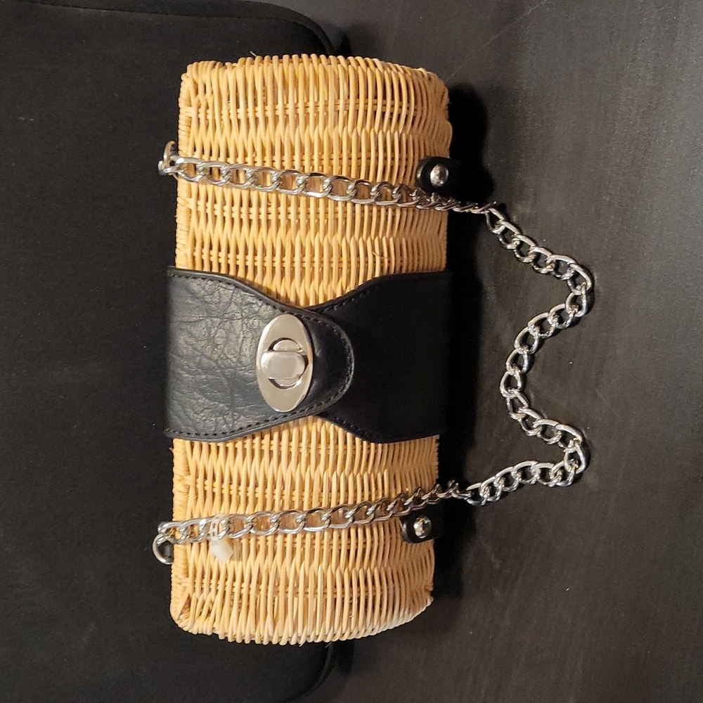 Straw Stuidios Woven Wicker Clutch